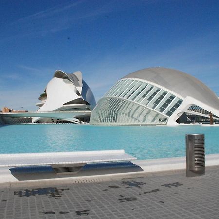瓦伦西亚10 Pax, Ac, Wifi Gratis, Ciudad Artes Y Ciencias公寓 外观 照片