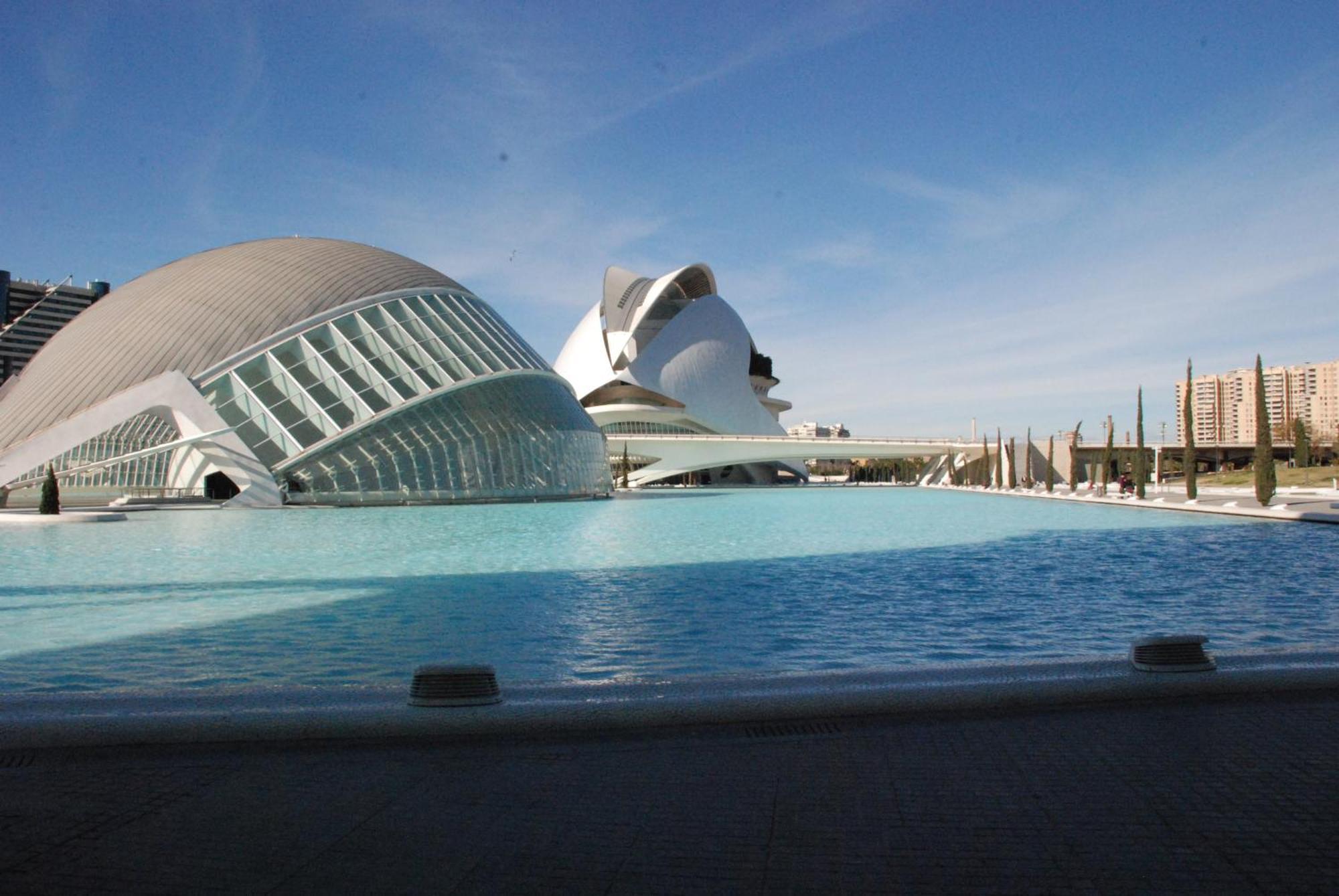 瓦伦西亚10 Pax, Ac, Wifi Gratis, Ciudad Artes Y Ciencias公寓 外观 照片